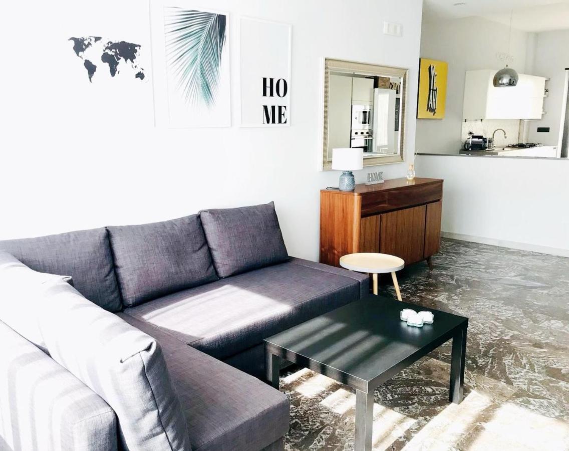 Bed&Coffee Napoli - Scarlatti Apartment Bagian luar foto